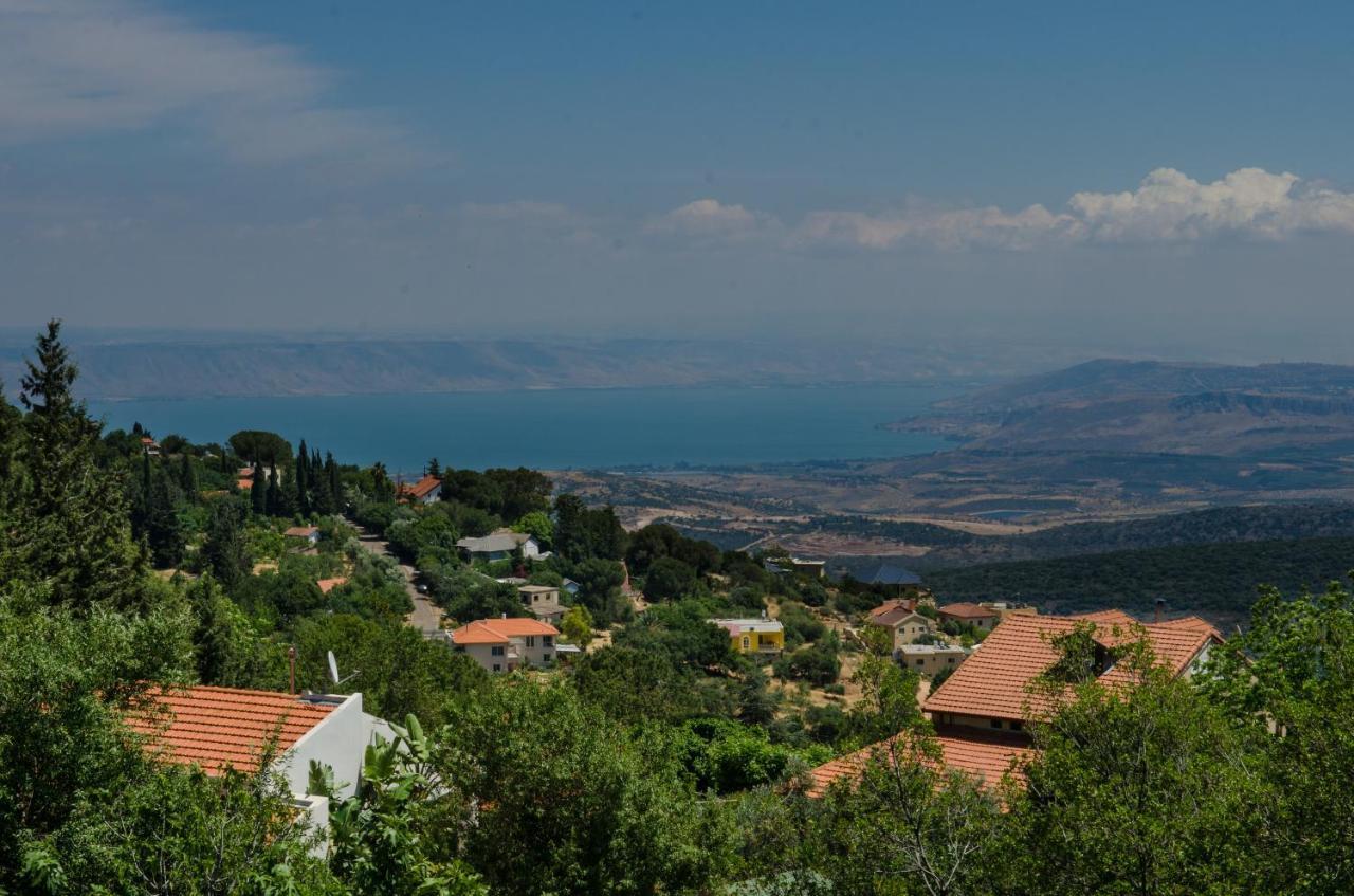 Jasmin Suite סוויטת יסמין Amirim Exterior photo